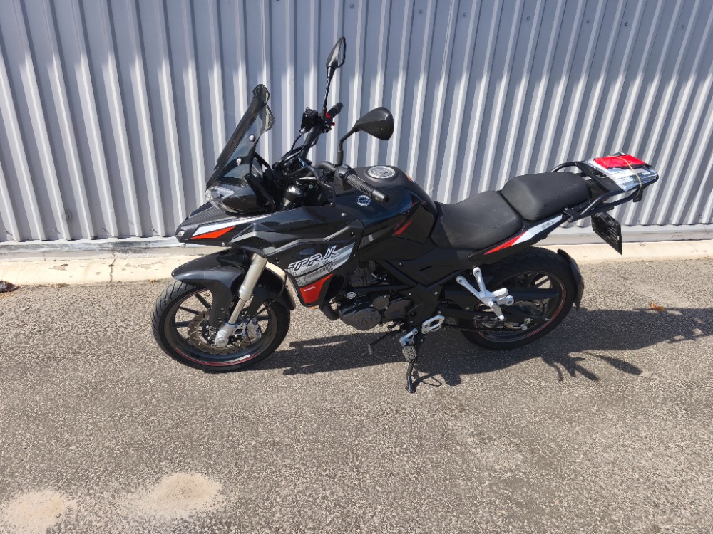 Benelli TRK 251 (2022)