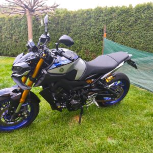 Yamaha MT-09 SP (2019) 19tis.km, doplňky