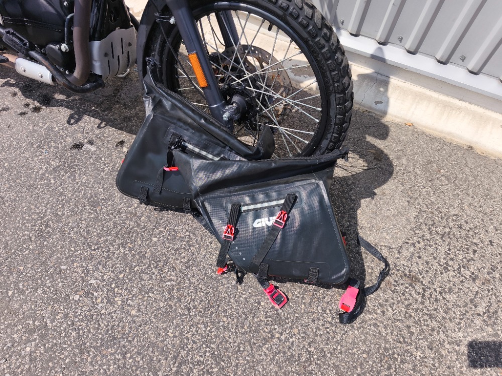 Royal Enfield Himalayan (2018) 11 tis.km - VÝPRODEJ - Obrázek 4