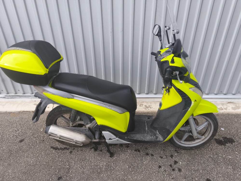 Honda SH 125i (2009) řp.sk.B VÝPRODEJ - Obrázek 2