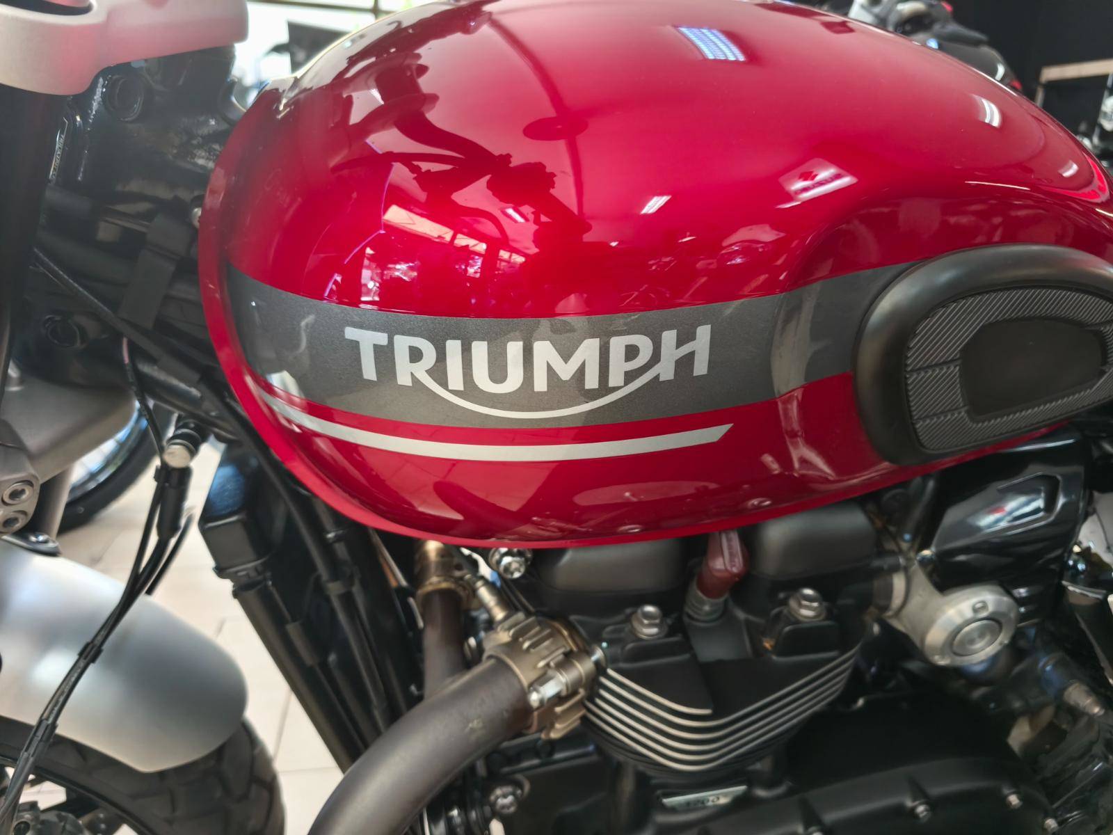 Triumph Speed Twin 1200 (2022) TOP - Obrázek 3
