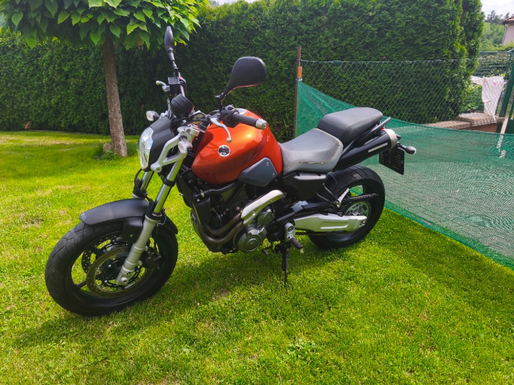 Yamaha MT-03 (2011) 8000km, velmi pěkná