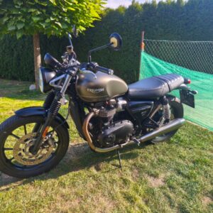 Triumph Street Twin 900 (2021) nádherný